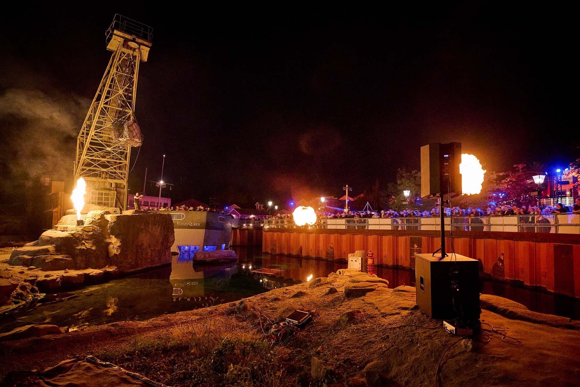 Feuershow zum Sennheiser Event